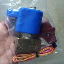 Load image into Gallery viewer, 2 way solenoid valve for Polyurethane machine head wash and clean
